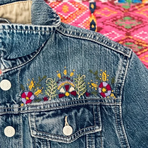 Levi’s Custom Embroidery